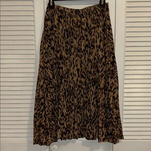 Leopard Print pleated Midi Skirt
